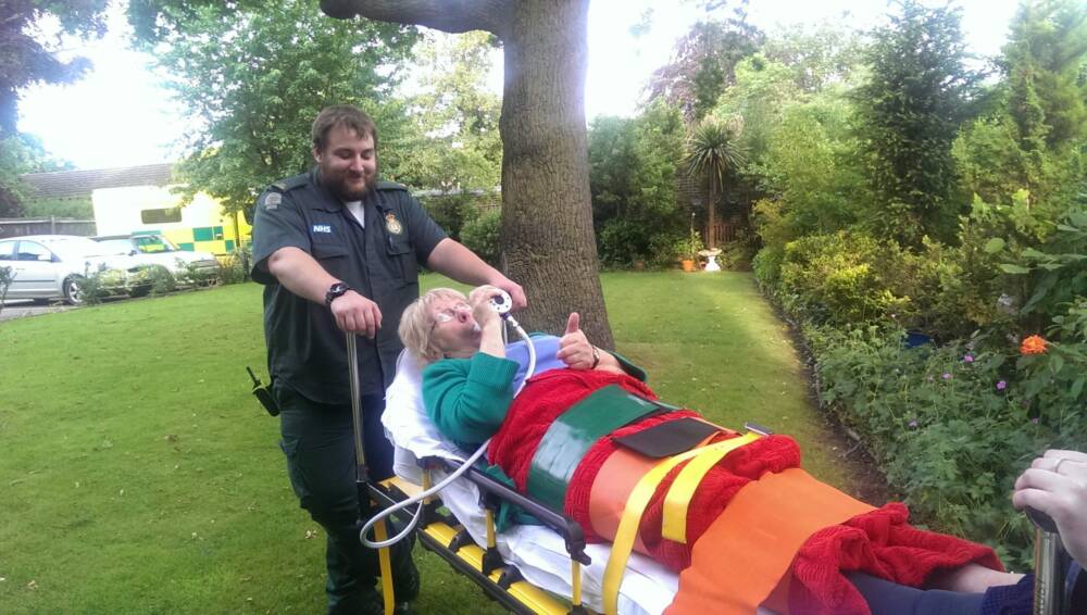 How to help whilst waiting for an ambulance
